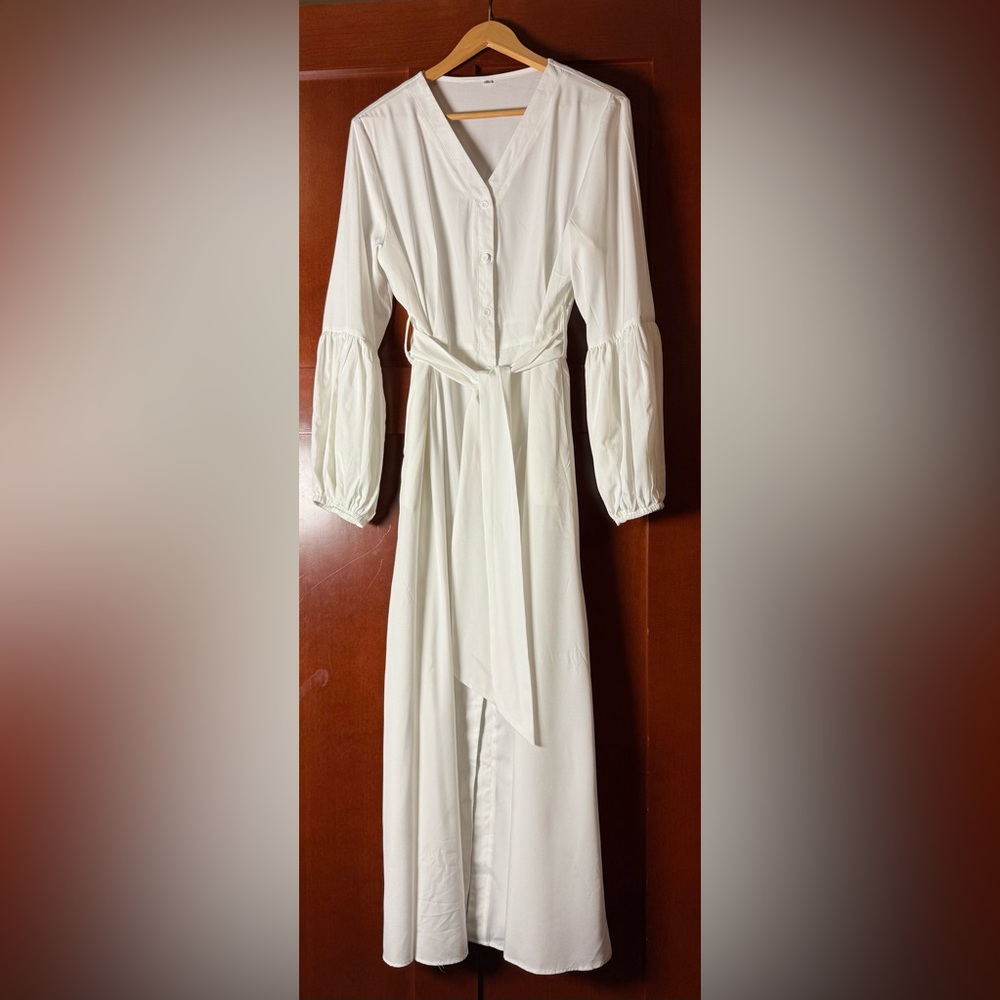 White Maxi Dress With Balloon Sleeves NWOT Size XL